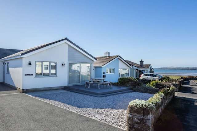 Morawelon: 100m from the beach in Rhosneigr