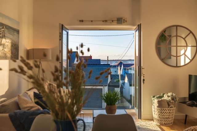 Sea Breeze: 3‑Bed Apartment Rhosneigr