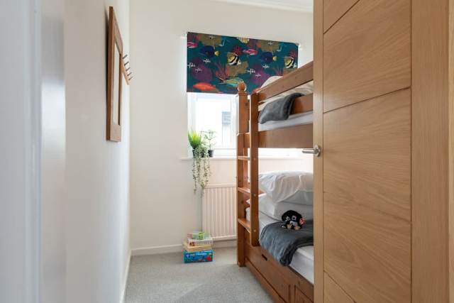 Cae Cloc: A pet-friendly cottage in Rhosneigr, Anglesey