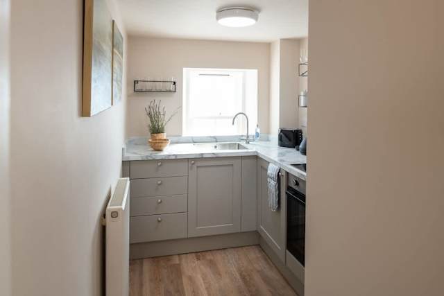The Little Nest : 2-Bed Coastal Hideaway
