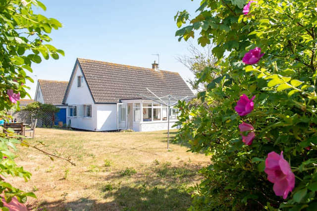 Ty Heulwen: 4‑Bed Beach House Rhosneigr