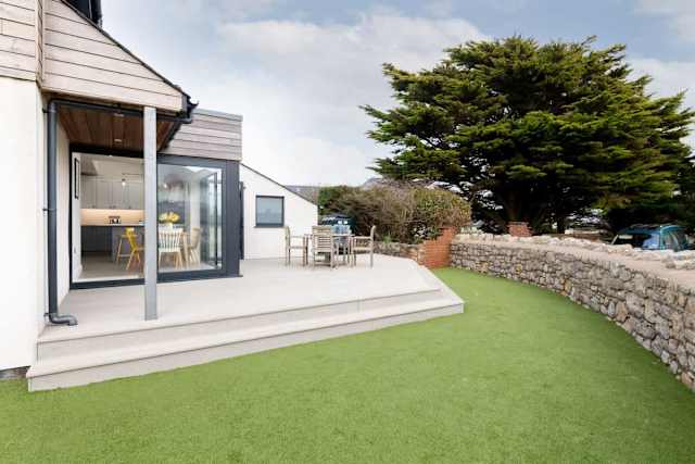Fronallt: A fabulous 3 bedroom property in Rhosneigr