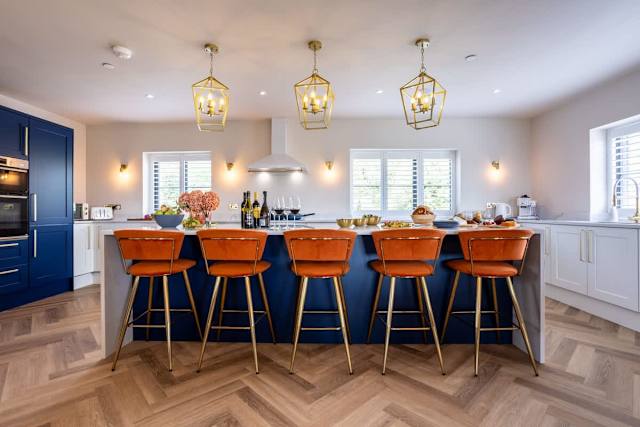 Bluebells: A fantastic new build sleeping 8 in Llanfaelog