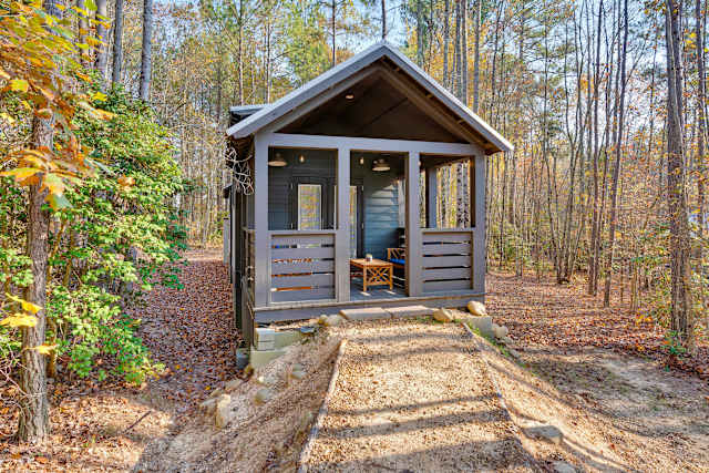 Moonlight Cottage