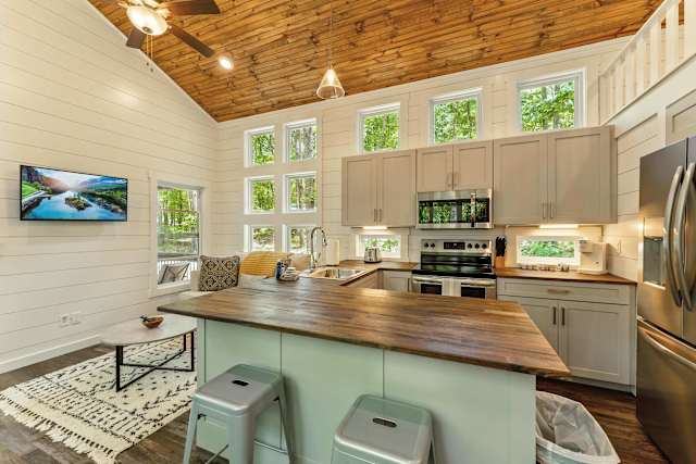 Bluebell Hideaway