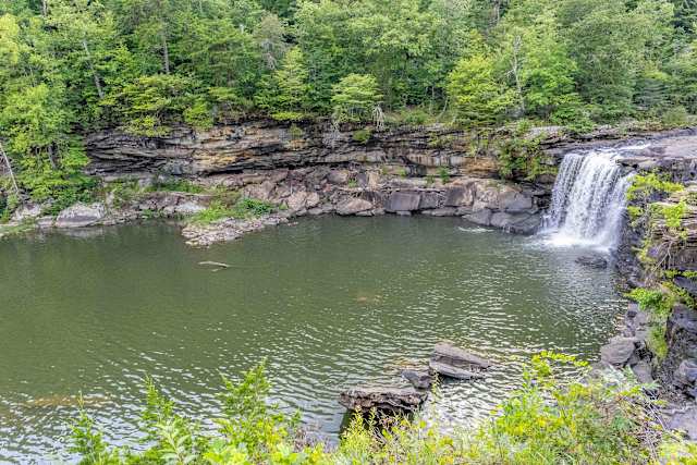 Close by hiking at Little River Canyon