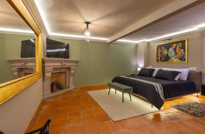 Luxury Suite w/ Heated Pool, Historic San Miguel