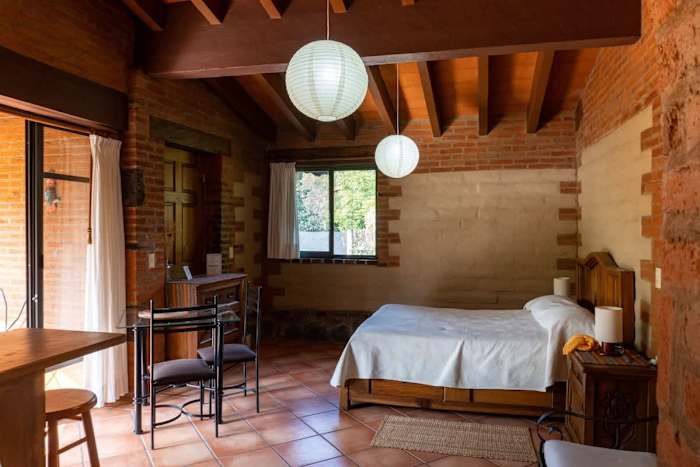 Peaceful Nature Retreat in Magical Tepoztlán