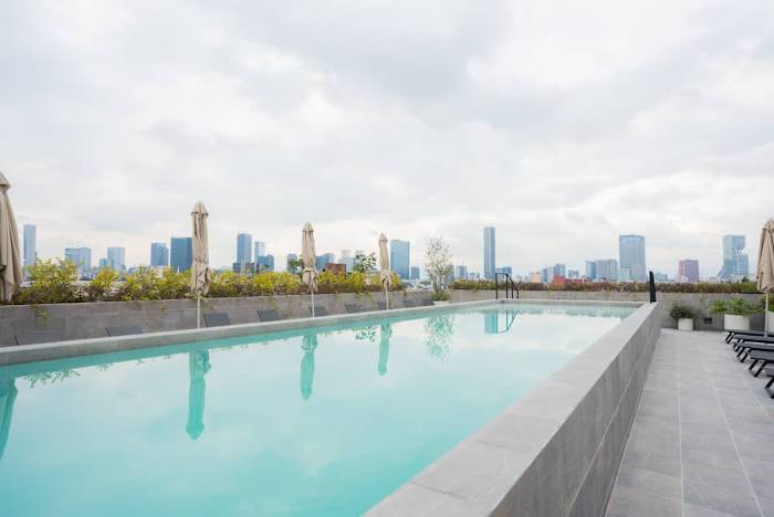 Modern CDMX Apt | Pool, Gym & Free Parking