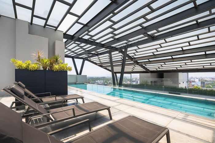 Rooftop Pool 2BR 2BA in the Heart of Roma Norte
