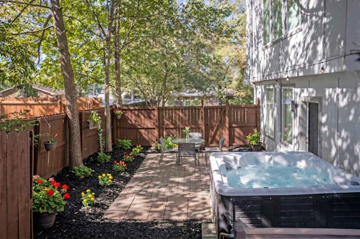 East Nashville walkable suite