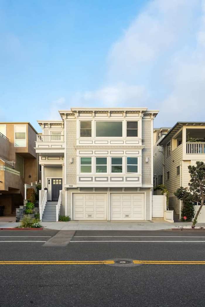 Beachside Retreat | Perfect Location| Free Parking photo 3