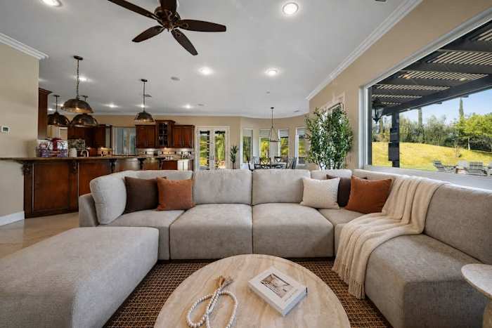 Wine Country Estate w/ Pool, Spa, Theater & Golf photo 3