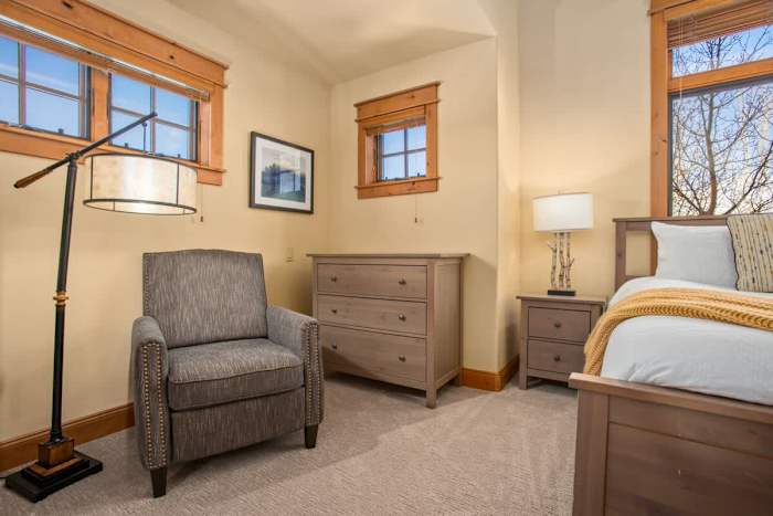 Primary Bedroom – Majestic Park