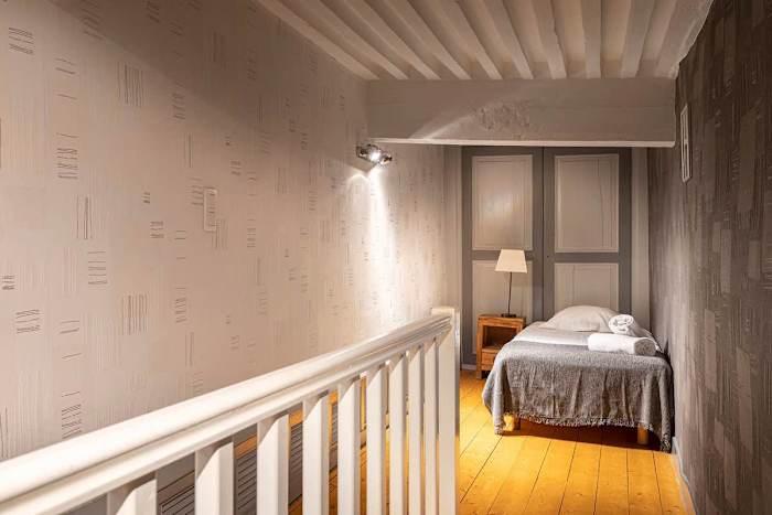 Chambre Porcelaine, Chambéry – 7