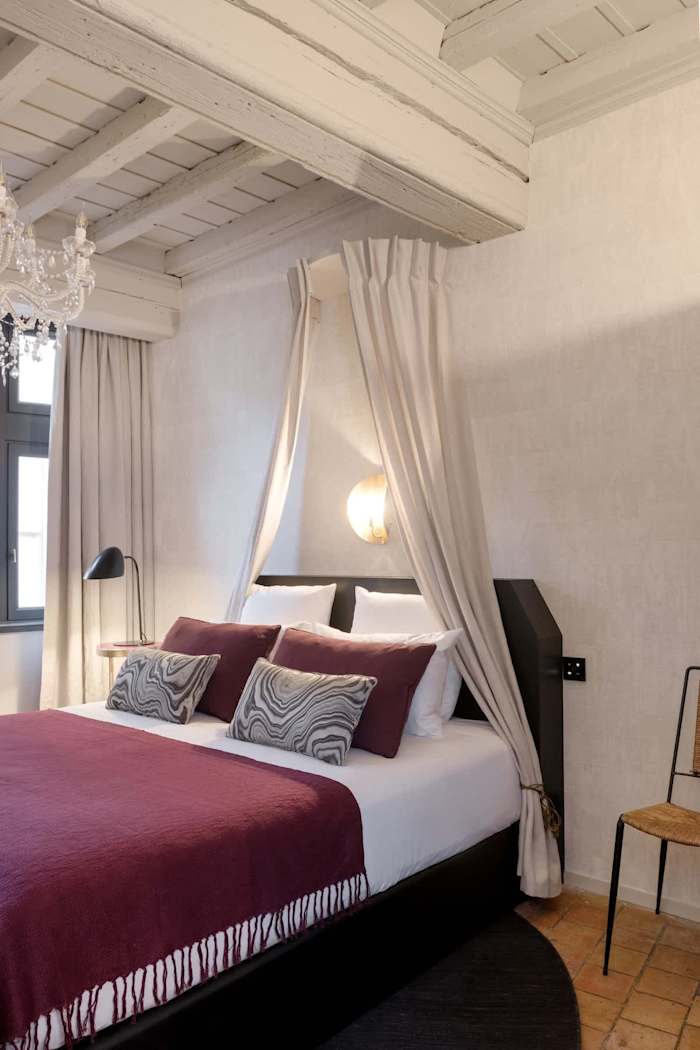 Suite Alba, Lyon – 6