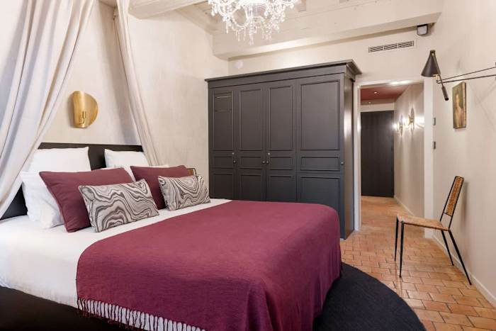 Suite Alba, Lyon – 3