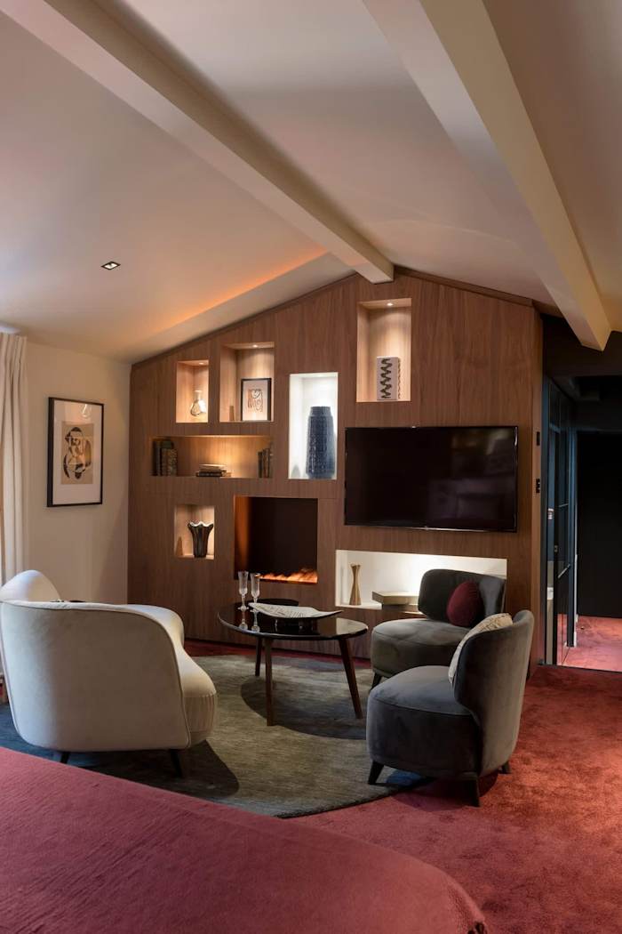 Suite Colletore, Lyon – 6