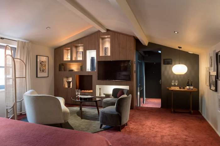 Suite Colletore, Lyon – 5