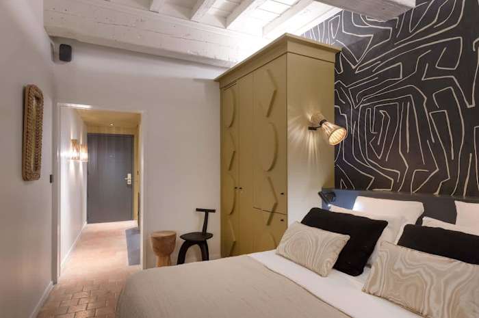 Suite Ebene, Lyon – 3