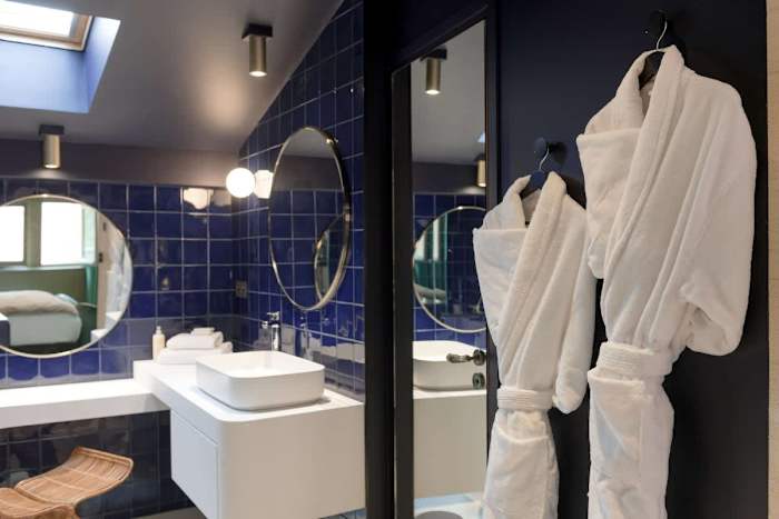 Suite Palma, Lyon – 7