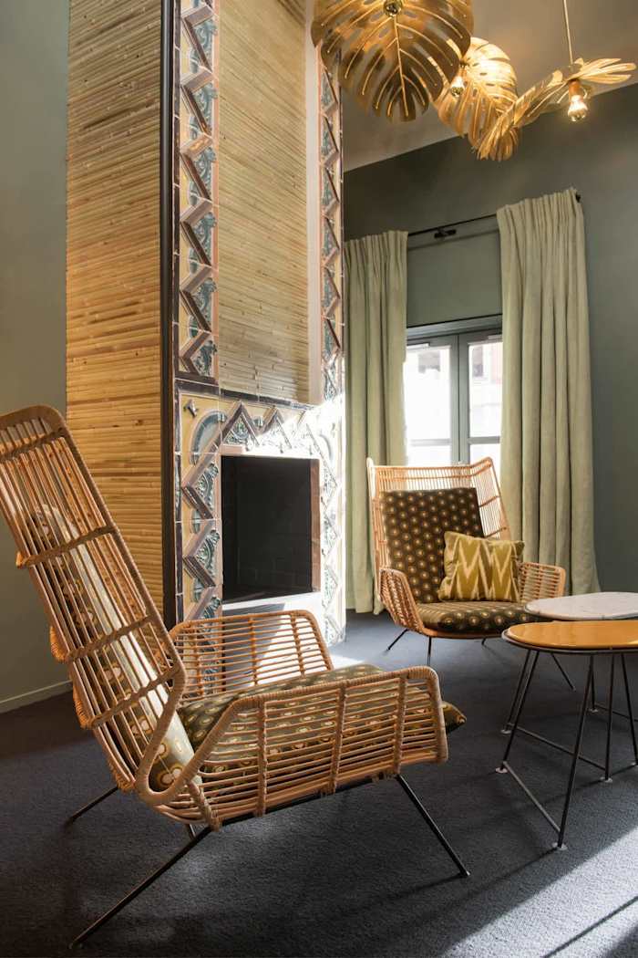 Suite Volatili, Lyon – 4