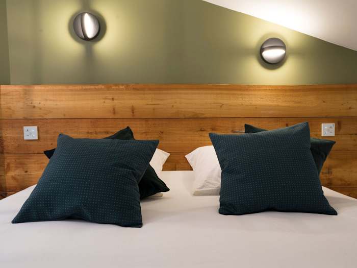 Suite Cachette, Lyon – 4