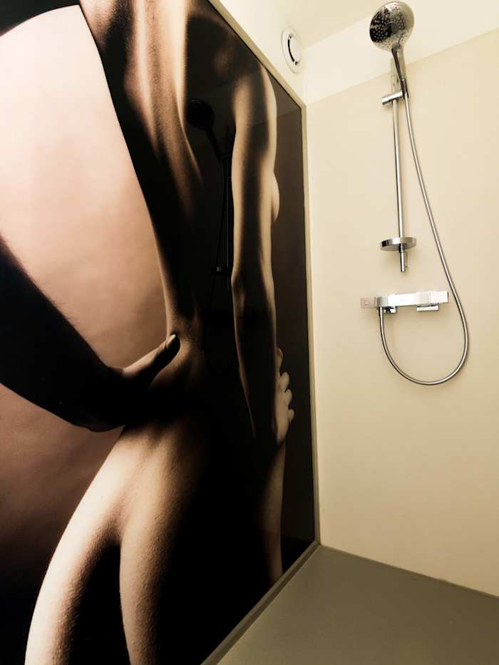 Suite Confidence, Lyon – 7