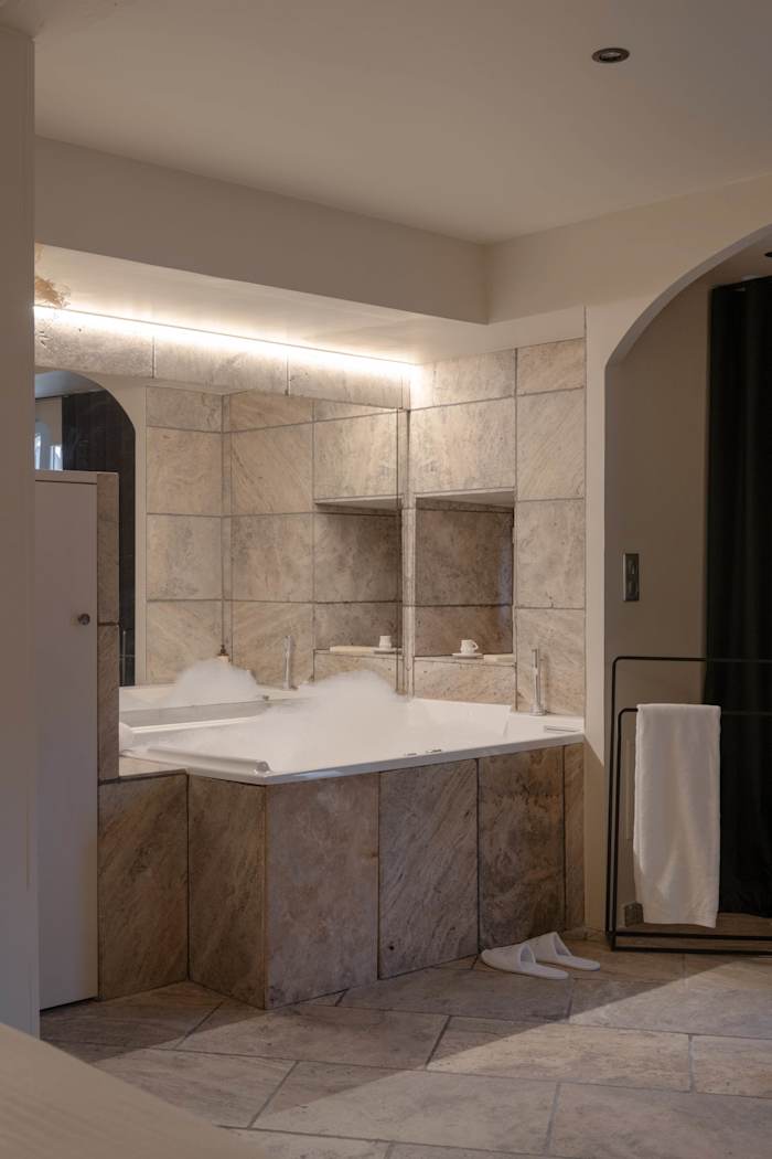 Suite Luna, Lyon – 5