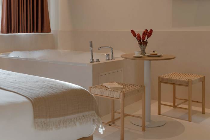 Suite Satin, Lyon – 3