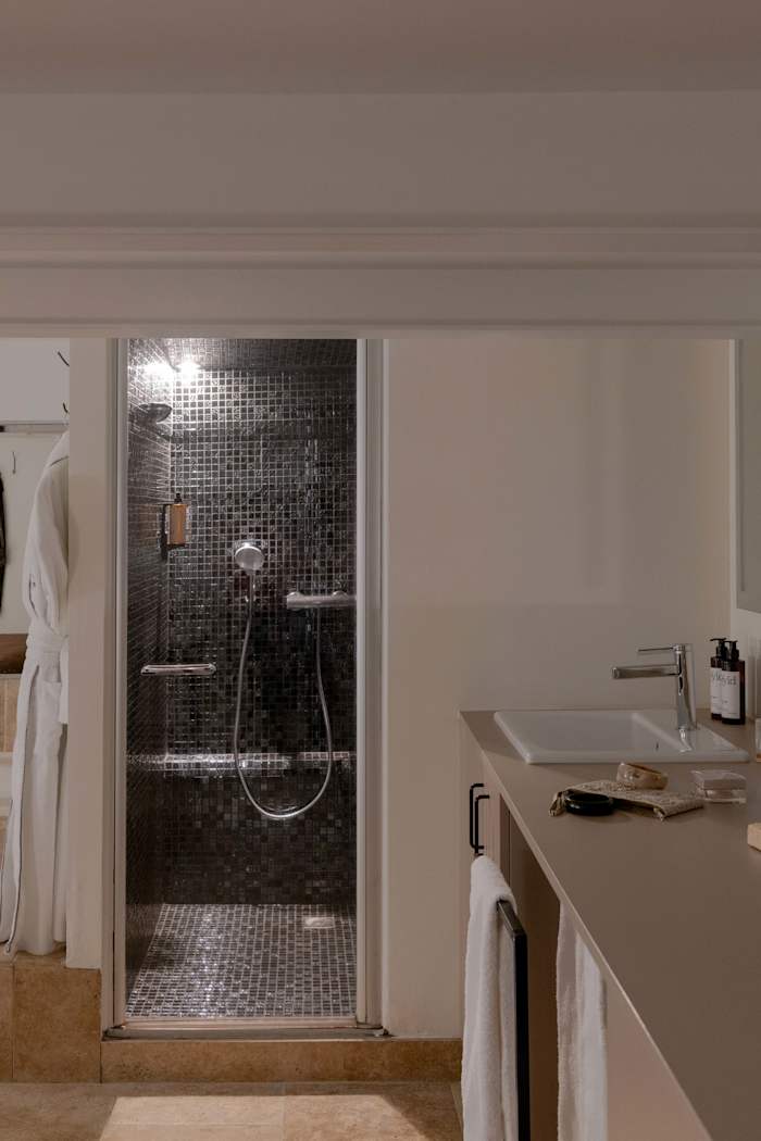 Suite Velours, Lyon – 9
