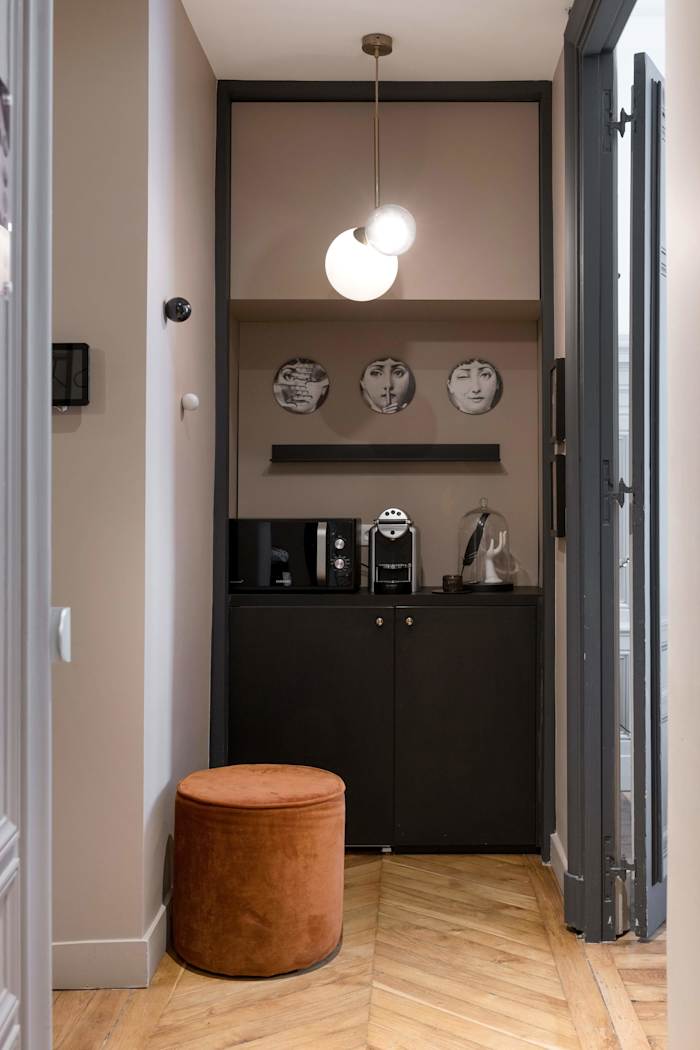Suite Mystère, Lyon – 6