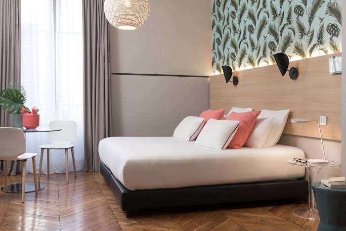 Suite Paradis, Lyon – 3