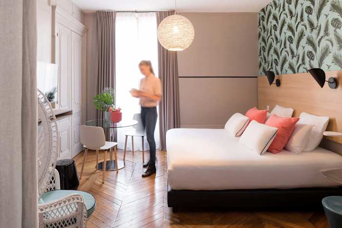 Suite Paradis, Lyon – 4