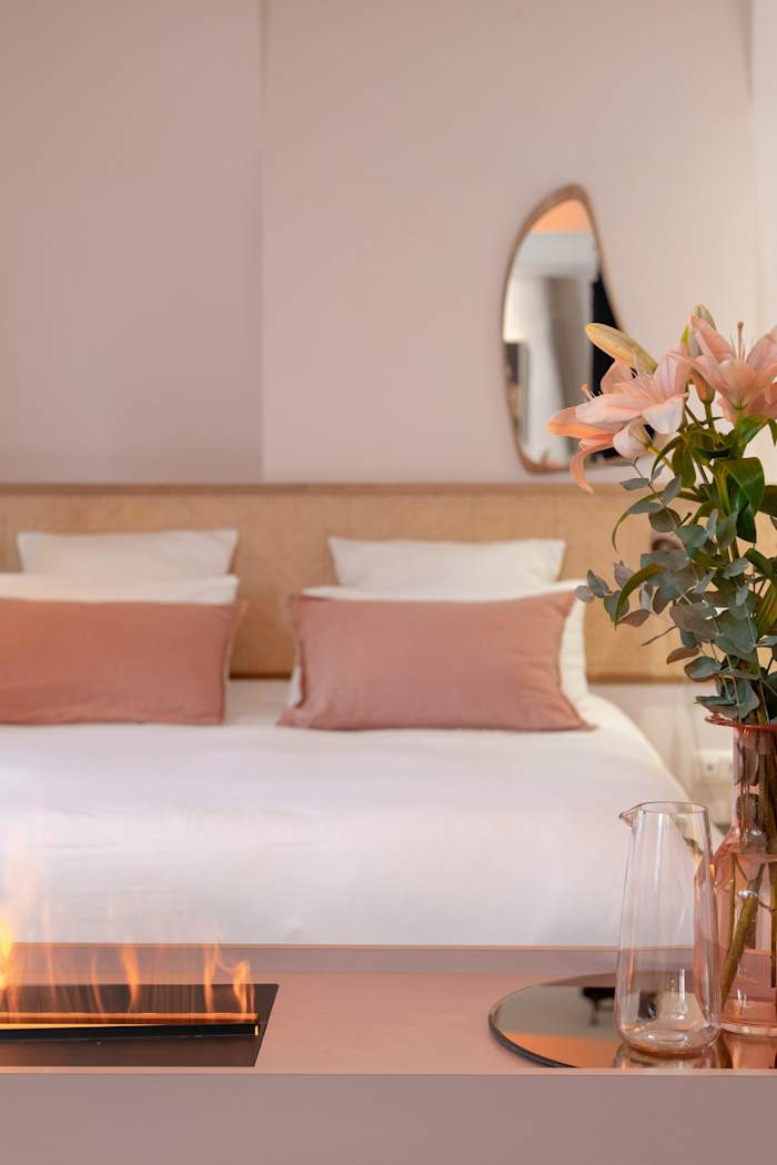 Suite Blush, Lyon – 9