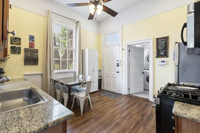 Victorian Cottage Steps to FQ | Historic Getaways — 12-8X1A6313 kitchen
