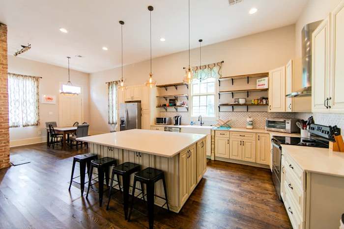 Villere Esplanade Ridge Gem | Historic Getaways