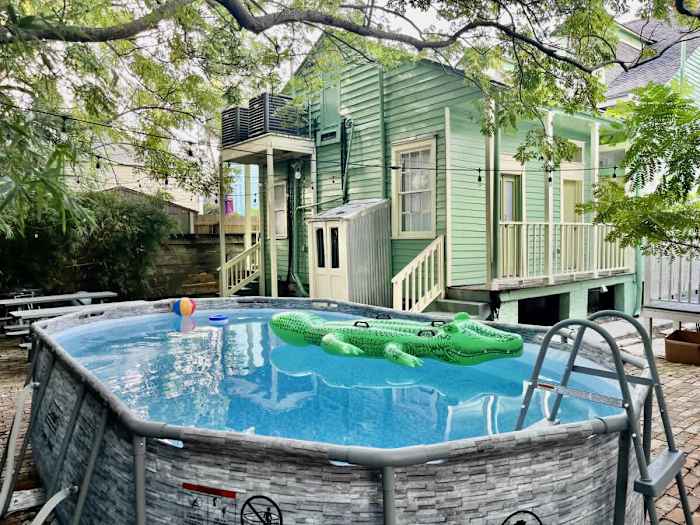 Ursulines Historic Getaways w/Pool Monthly Rental — IMG_4725