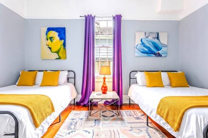 Historic Ursulines Gem near FQ | Historic Getaways — Bedroom 2 - two queens