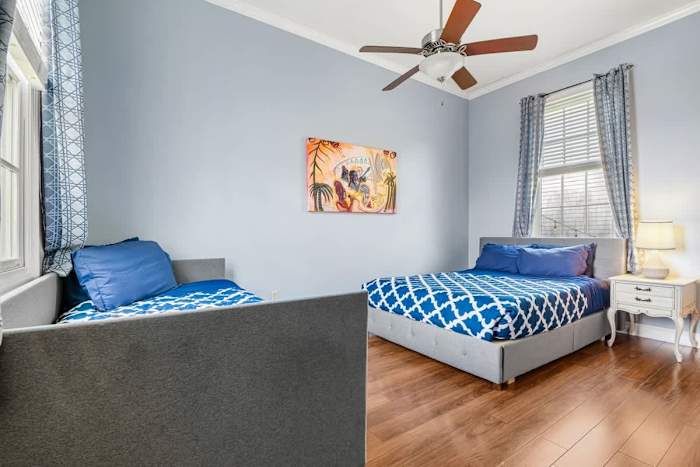 Treme Haven: Spacious Home Close to French Quarter — Bed 2 - Queen and Twin