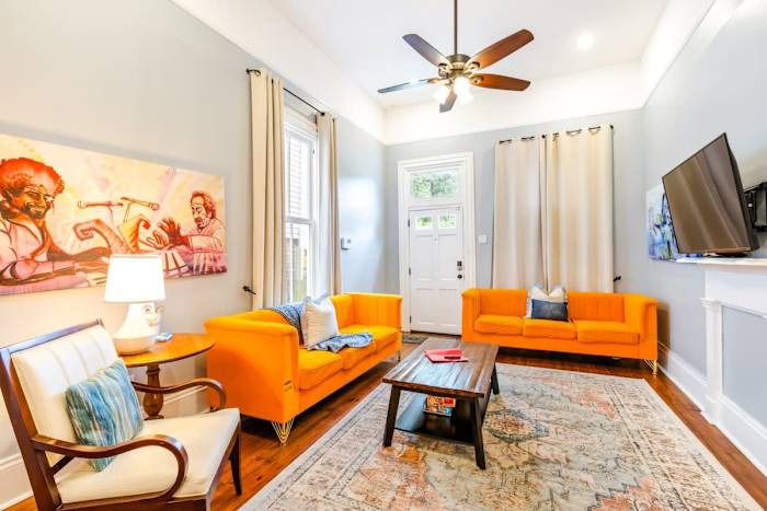 Michou's Marigny Historic Gem | Historic Getaways — 1334 living toward door