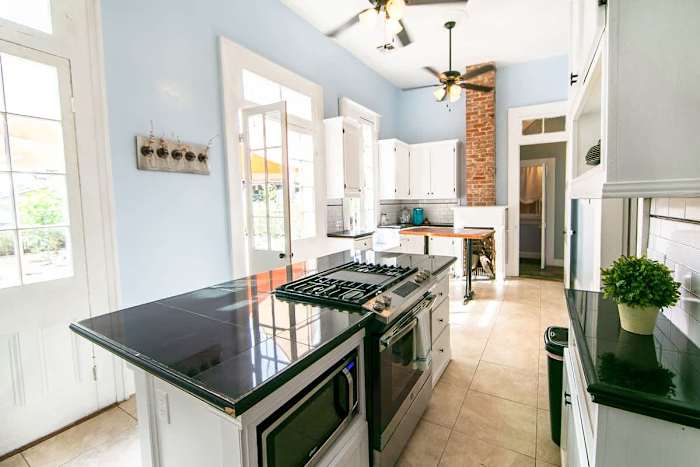 Historic Governor's Home w/ Pool, Near French Quarter — Kitchen