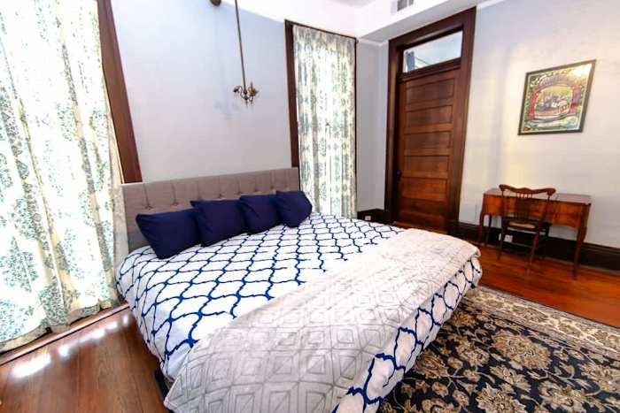 Victorian Mansion Near FQ | Historic Getaways