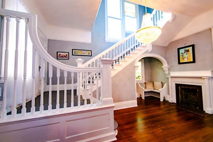 Victorian Mansion Near FQ | Historic Getaways