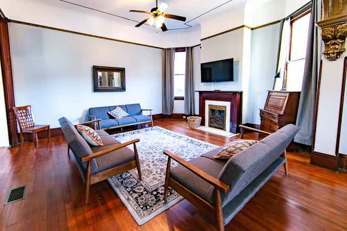 Victorian Mansion Near FQ | Historic Getaways
