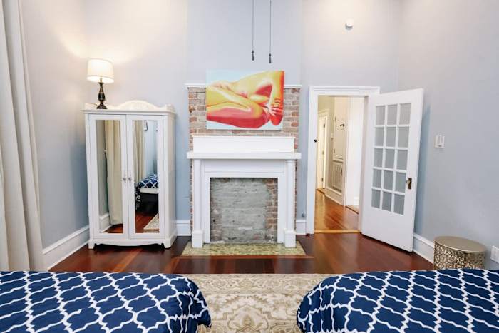 Claiborne Victorian Mansion, by Historic Getaways — 1428claiborne-29