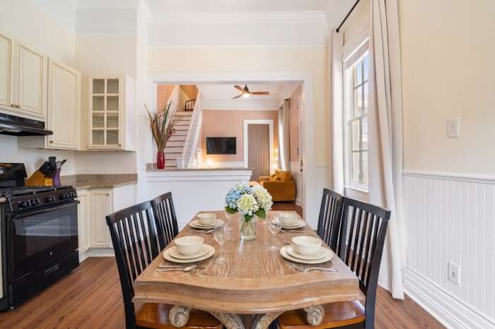 Dumaine Historic Gem - Front House — dining-towards-living_web