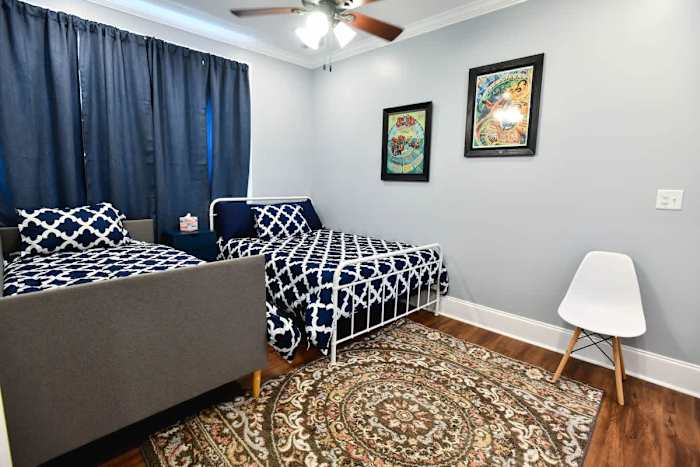 Claiborne Guest House w/pool by Historic Getaways