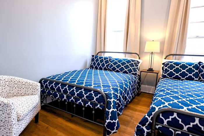 Governors Apartment -  2 bedroom  - Steps to FQ