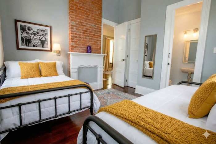 St Philip Historic Gem - Monthly Rental — Bedroom 1- Queen and Twin
